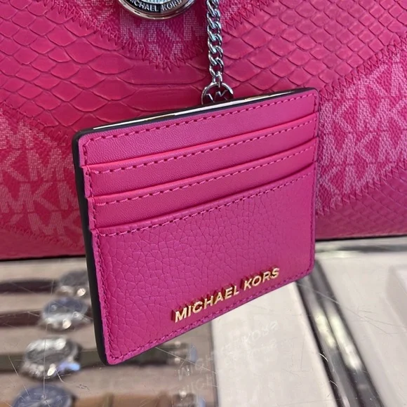 MICHAEL KORS
Large Pebbled Leather Card Holder Case
Electric Pink 
NWT - Picture 11 of 16